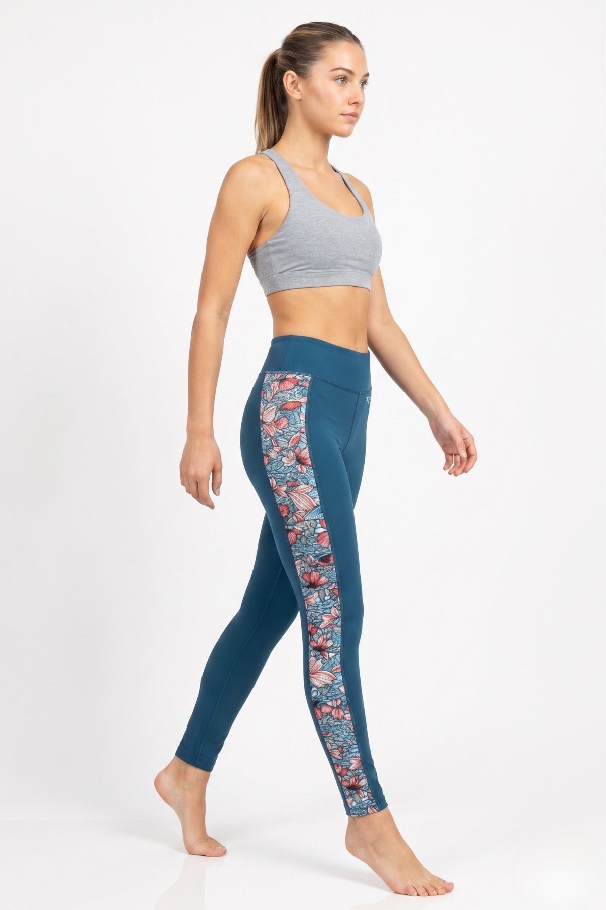 Beauty and the Bonefish Pocket Leggings