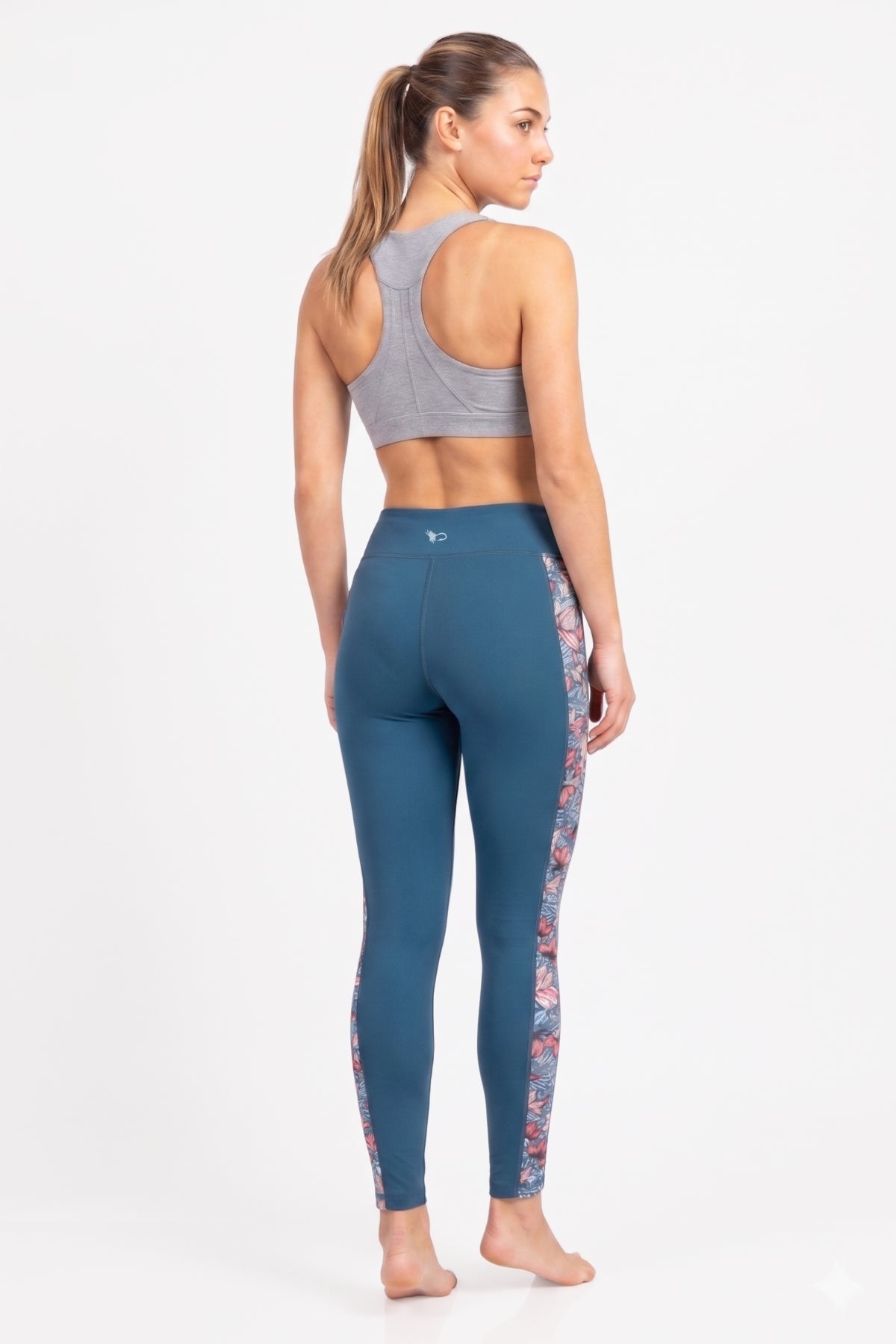 Beauty and the Bonefish Pocket Leggings