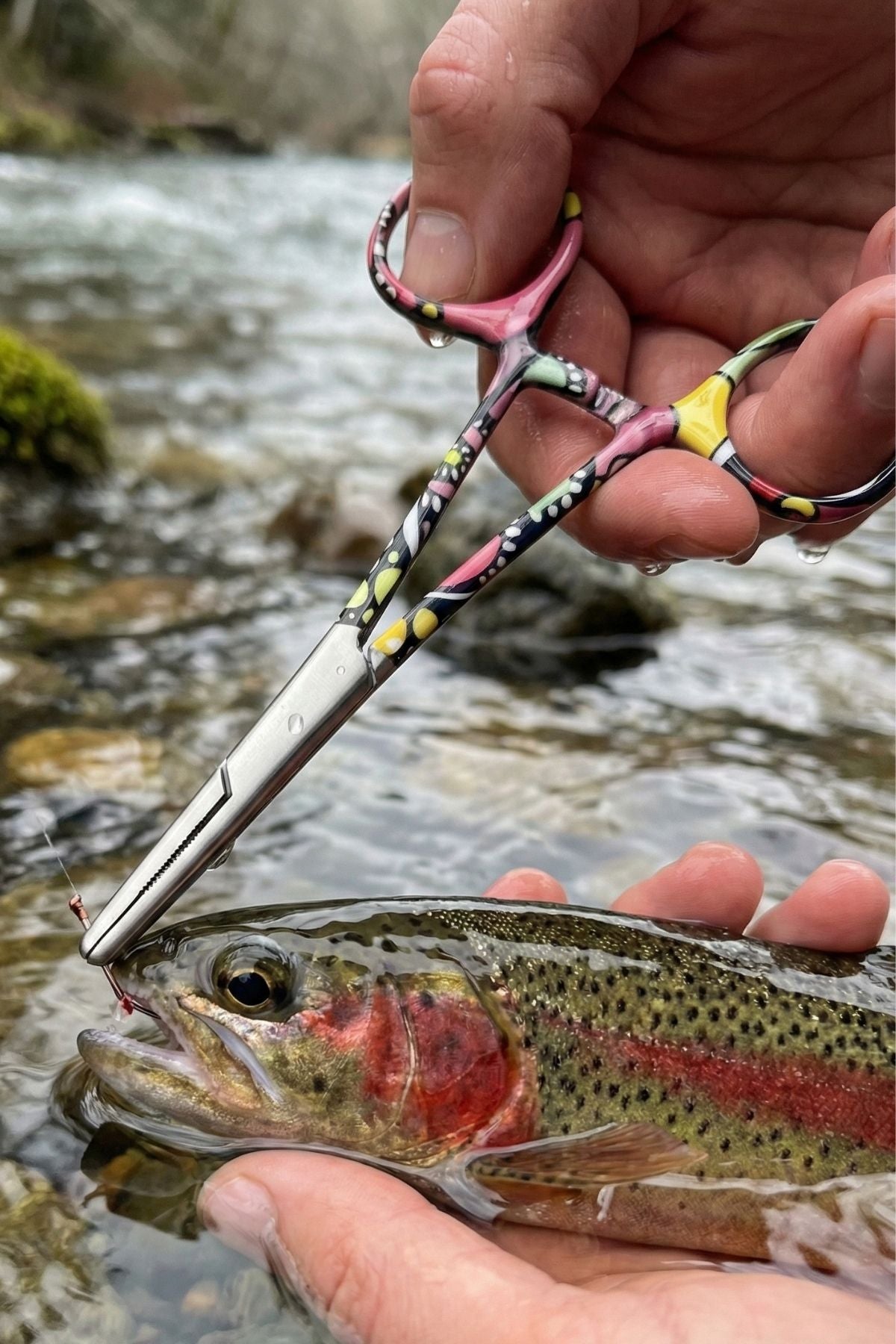 REDtro Salmon Forceps