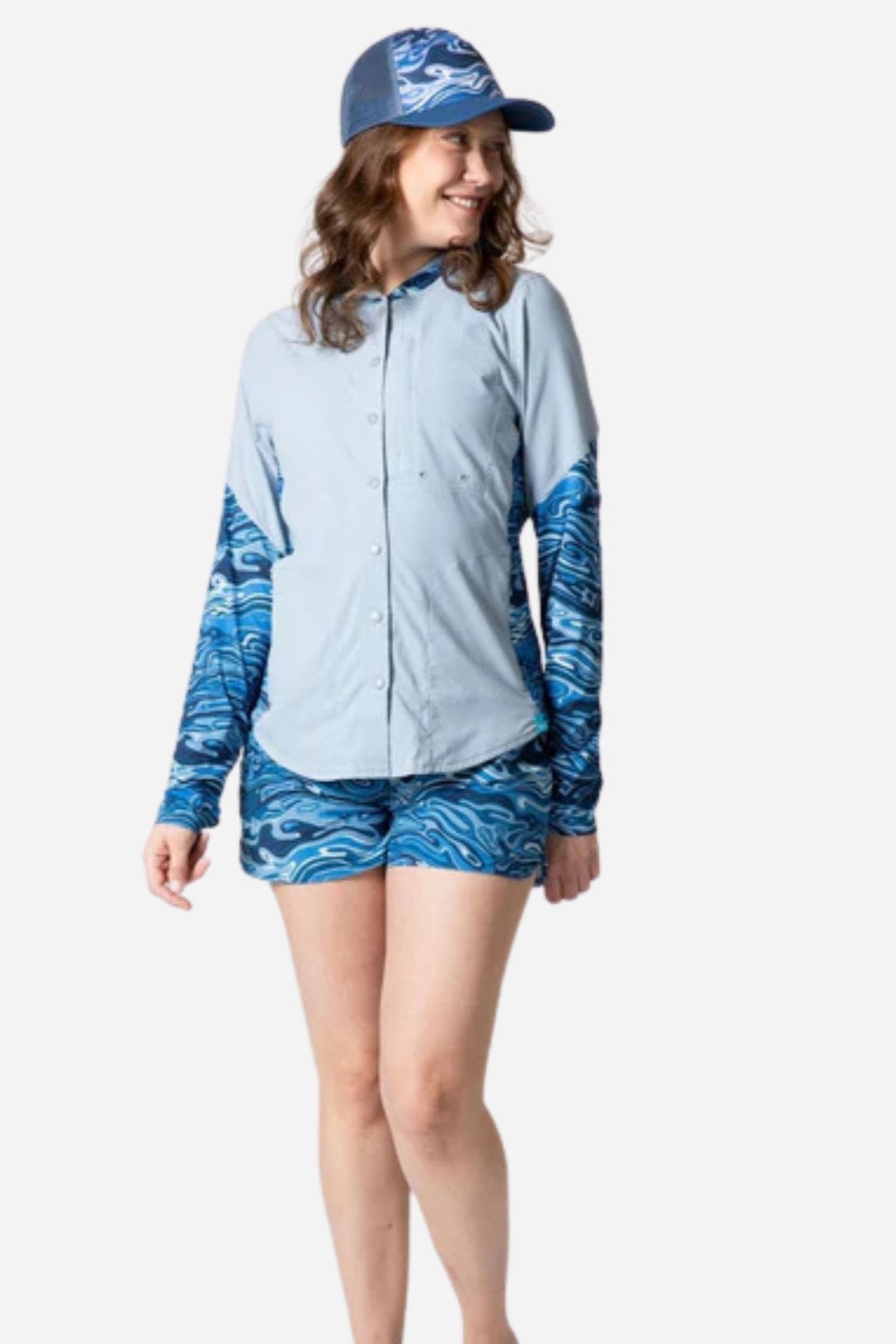 Coastline Hybrid Sunshirt – Women's UPF Fishing Shirt | FisheWear