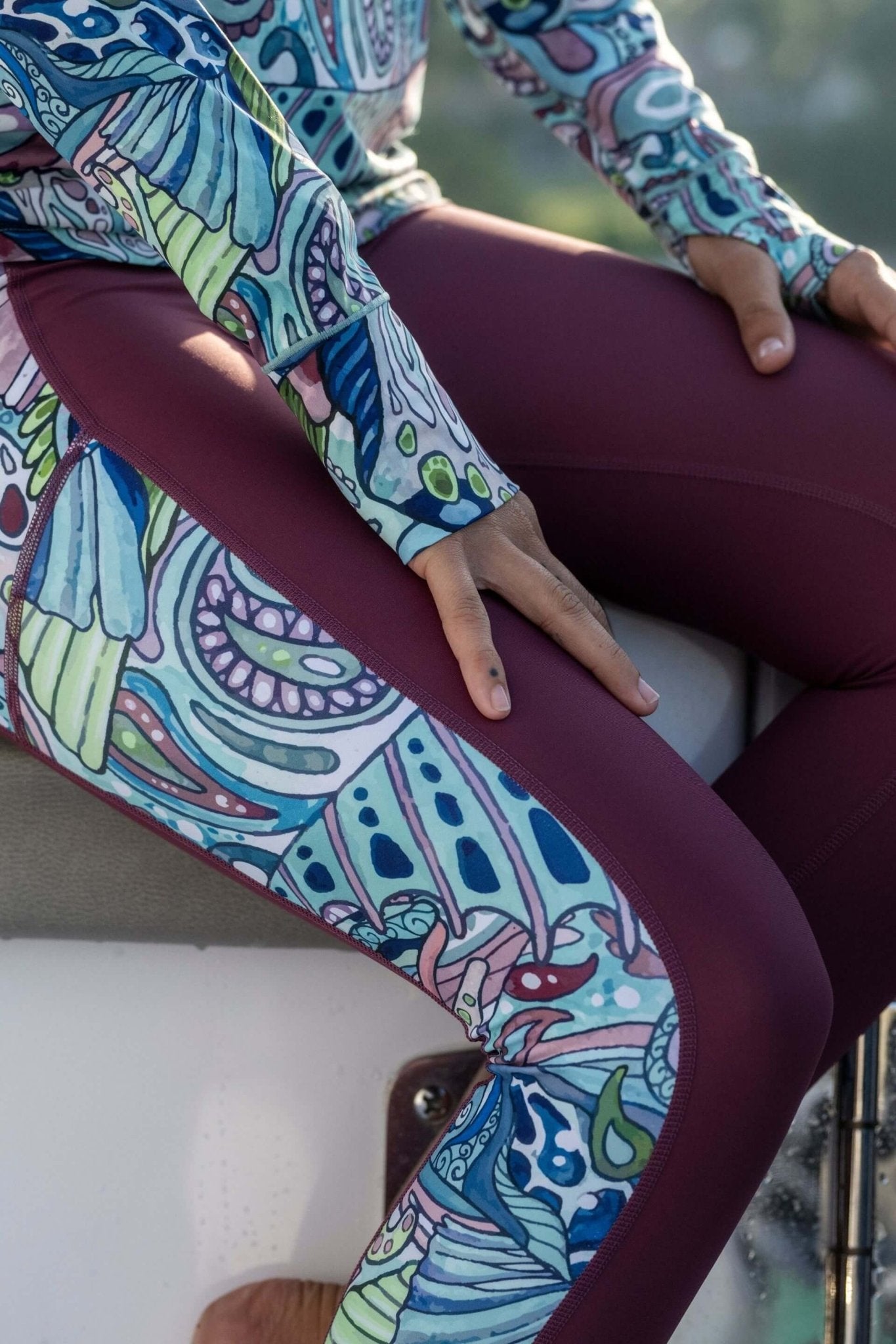 Radiant Redfish Pocket Capri Leggings - FisheWear