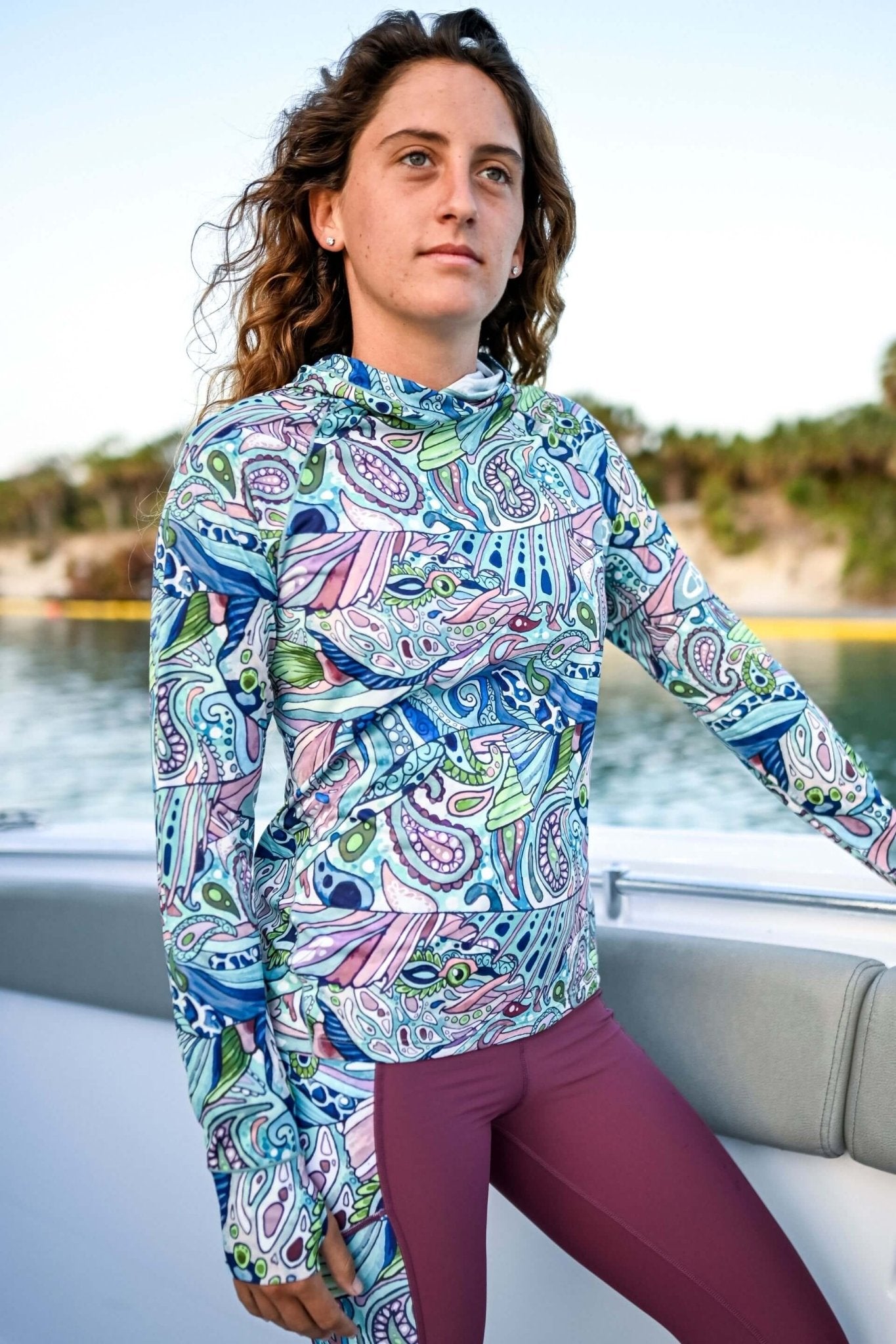 Radiant Redfish Solstice Hooded Sunshirt - FisheWear
