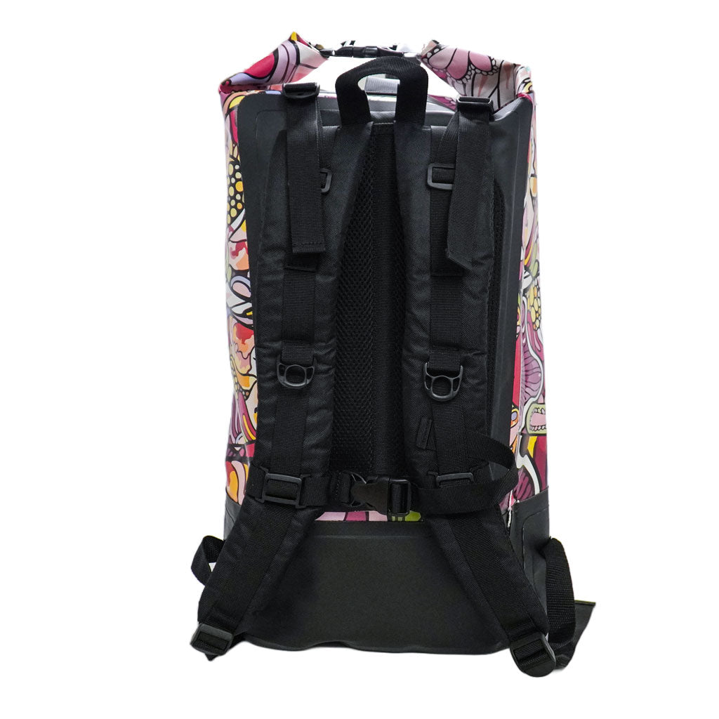 REDtro Salmon dry bag backpack rear view of adjustable shoulder straps, handle and waist clip